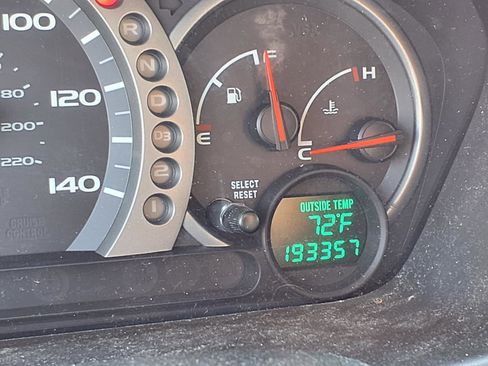 Used 2005 Honda Pilot EX-L image 9