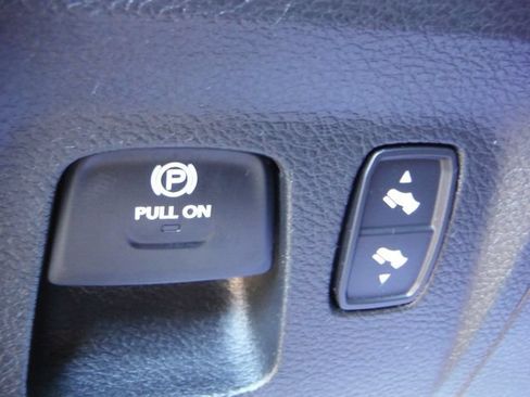 Used 2023 RAM 1500 Big Horn AWD/4WD image 27