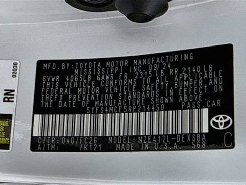 Certified 2024 Toyota Corolla SE FWD image 31