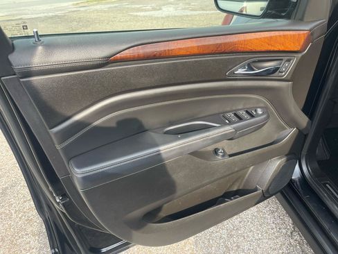 Used 2014 Cadillac SRX Luxury AWD/4WD image 11