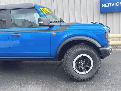 Used 2022 Ford Bronco Badlands image 19