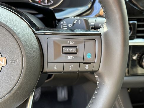 New 2025 Nissan Pathfinder SL w/ SL Premium Package image 29