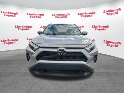 Used 2022 Toyota RAV4 XLE Premium FWD image 20