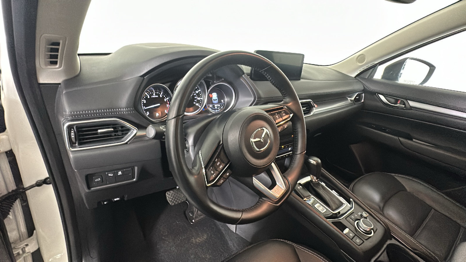 Used 2025 MAZDA CX-5 AWD 2.5 S w/ Preferred Package image 16