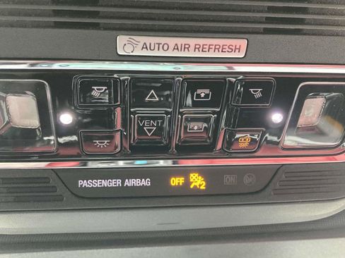 New 2025 Lincoln Corsair Reserve w/ Equipment Group 202A FWD image 26