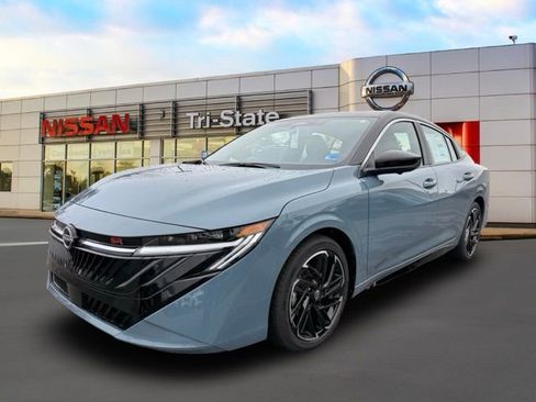 New 2026 Nissan Sentra SR w/ SR Premium Package image 2