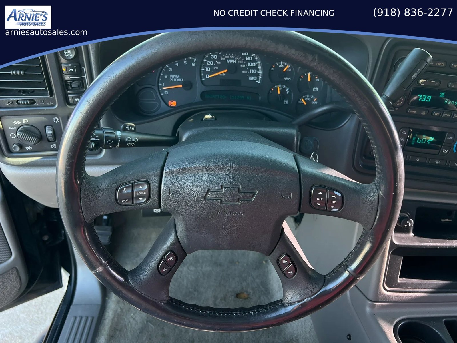 Used 2004 Chevrolet Suburban Z71 w/ Preferred Equipment Group AWD/4WD image 16
