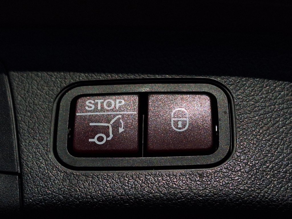 Used 2021 Mercedes-Benz GLA 250 4MATIC image 30