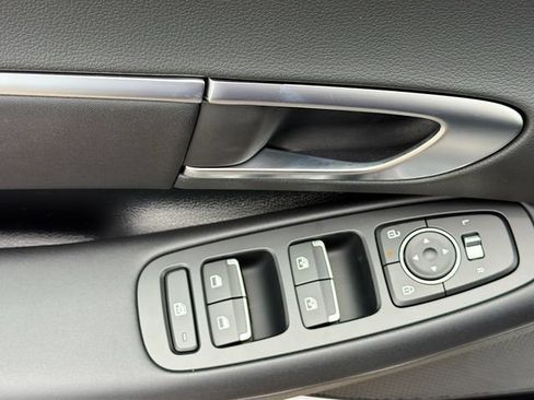 New 2026 Hyundai Sonata SEL FWD image 17