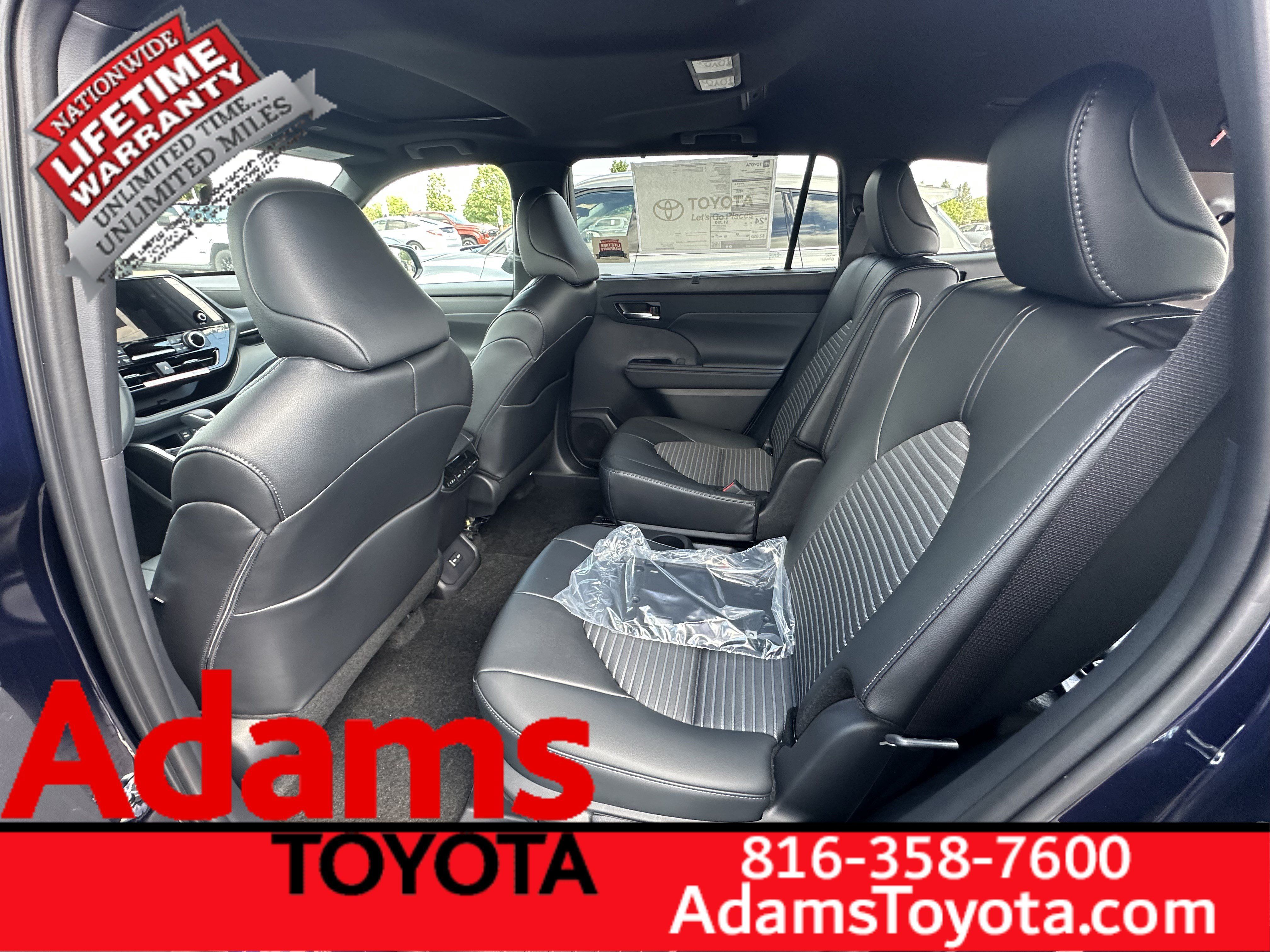 Used 2026 Toyota Highlander XSE AWD/4WD image 6
