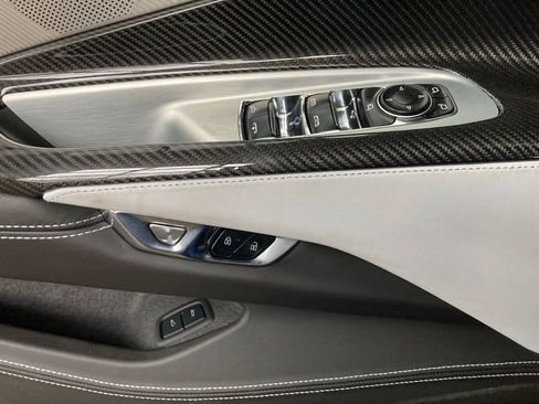 New 2025 Chevrolet Corvette E-Ray image 21