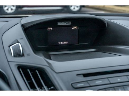 Used 2017 Ford Escape SE image 20