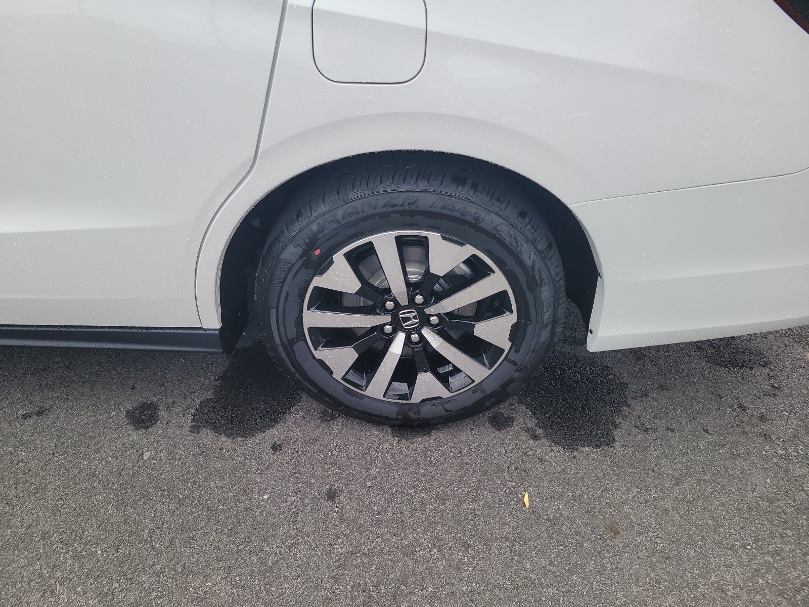 New 2027 Honda Odyssey EX-L image 7