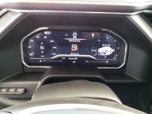 Used 2024 GMC Sierra 1500 Denali w/ Technology Package image 15