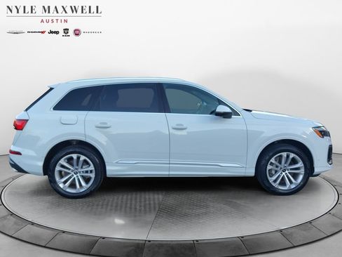Used 2025 Audi Q7 3.0T Premium Plus image 16