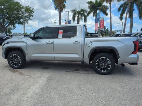 Used 2026 Toyota Tundra Limited AWD/4WD image 9