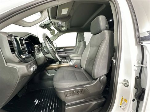 Used 2023 GMC Sierra 1500 Elevation image 18