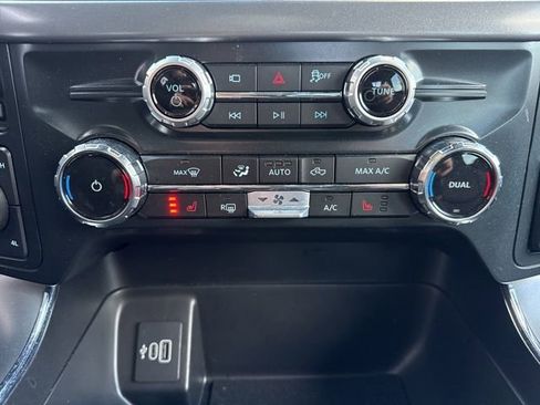 Used 2025 Ford F150 XLT w/ Equipment Group 302A MID image 15