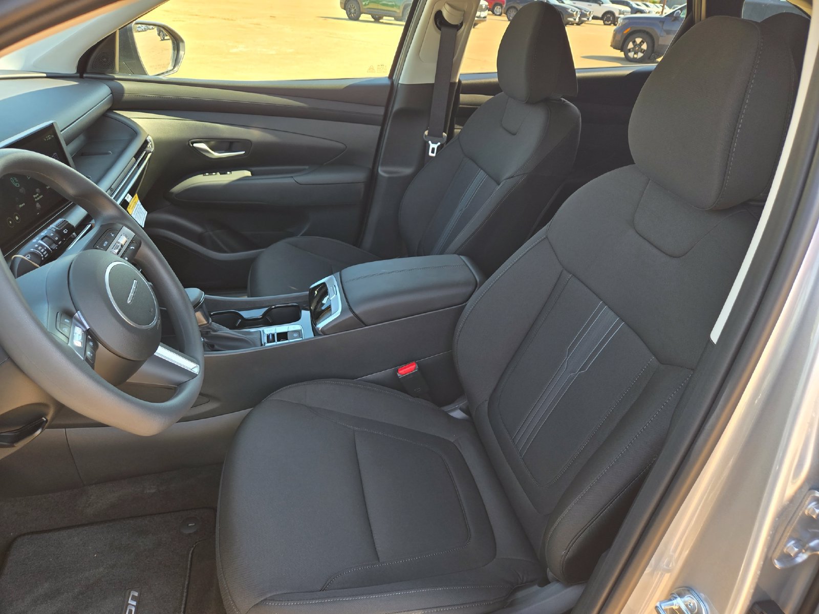 New 2026 Hyundai Tucson SEL FWD image 17