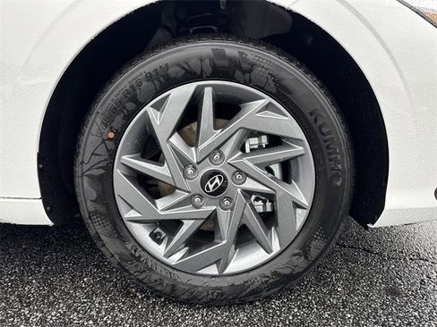 New 2026 Hyundai Elantra Blue image 12