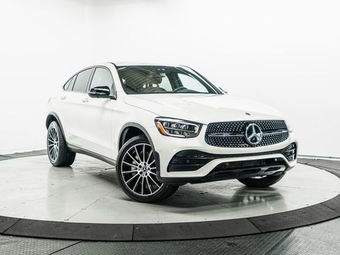 Certified 2022 Mercedes-Benz GLC 300 4MATIC Coupe image 1