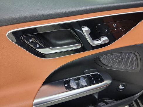 Used 2023 Mercedes-Benz C 300 Sedan image 22