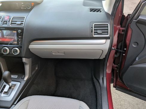 Used 2017 Subaru Forester 2.5i Premium w/ Protection Package #1 AWD/4WD image 24
