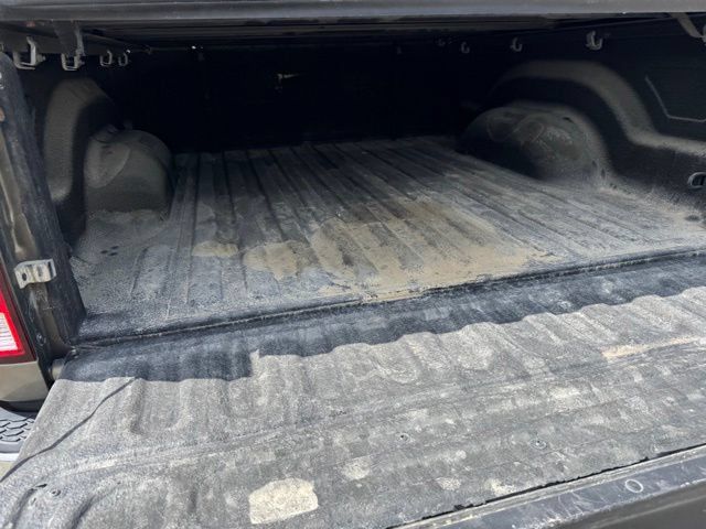 Used 2013 RAM 1500 Classic SLT w/ Premium Display Pkg AWD/4WD image 41