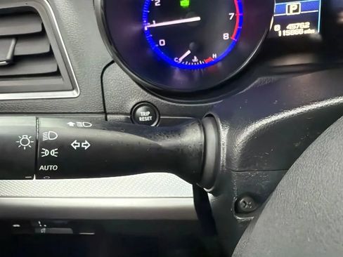 Used 2016 Subaru Legacy 2.5i Premium image 14