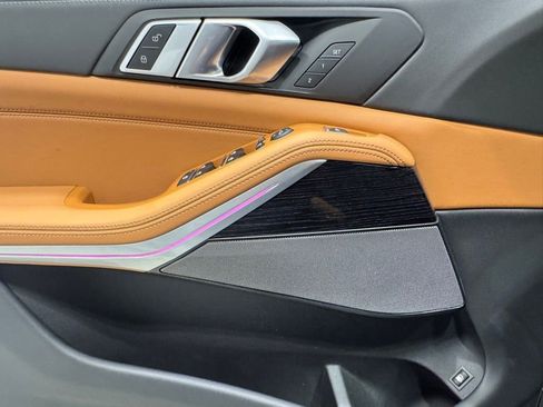 Used 2026 BMW X5 xDrive50e w/ M Sport Package image 19