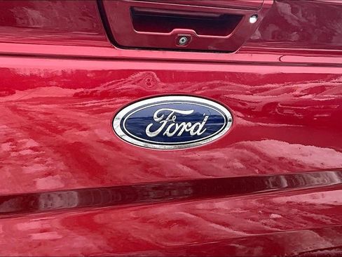 Used 2015 Ford F150 Lariat w/ Equipment Group 502A Luxury image 26
