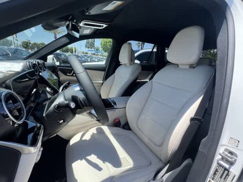 New 2026 Mercedes-Benz GLC 300 image 8