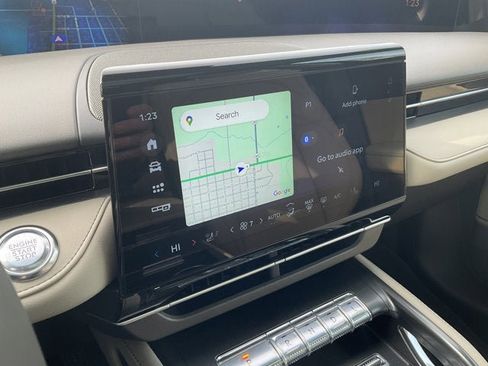 Used 2024 Lincoln Nautilus Premier w/ Equipment Group 102A image 11