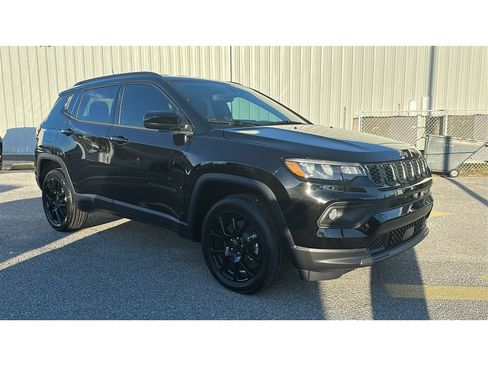 New 2026 Jeep Compass Latitude AWD/4WD image 8