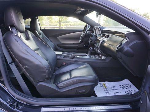 Used 2015 Chevrolet Camaro SS w/ RS Package RWD image 15
