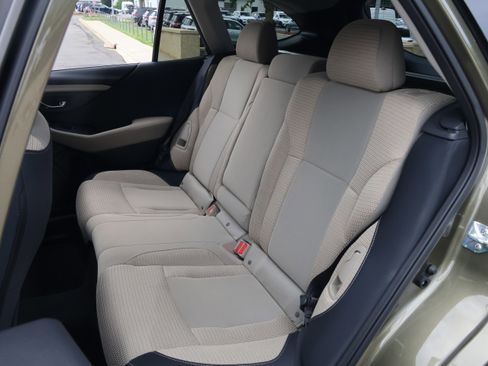 Used 2022 Subaru Outback Premium AWD/4WD image 33