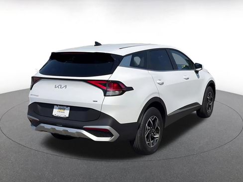 Used 2025 Kia Sportage LX image 14