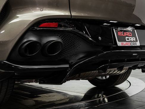 Used 2023 Aston Martin DBX 707 image 20