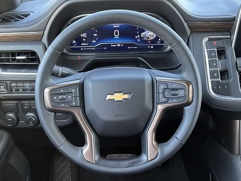 Used 2023 Chevrolet Tahoe High Country image 13