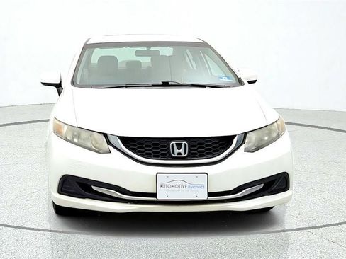 Used 2014 Honda Civic LX image 2