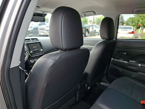 Used 2024 Mitsubishi Outlander Sport ES AWD/4WD image 21