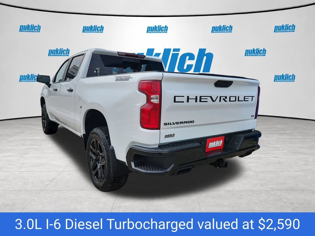 New 2026 Chevrolet Silverado 1500 LT Trail Boss w/ Convenience Package II AWD/4WD image 3