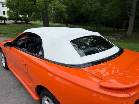 Used 1996 Ford Mustang GT RWD image 33