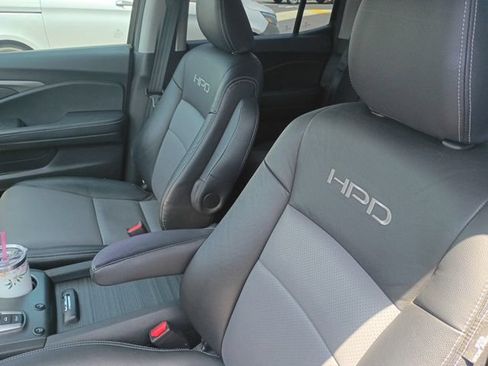 Used 2021 Honda Ridgeline Sport image 3