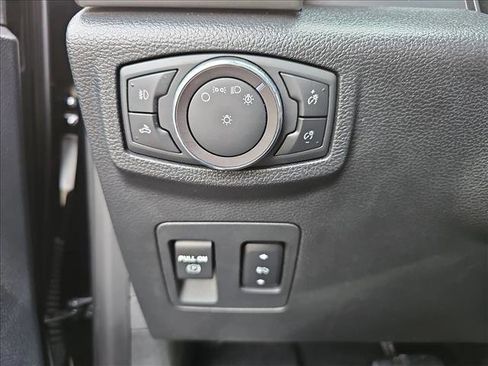 Used 2020 Ford F150 Platinum image 25