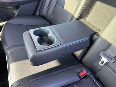 Used 2024 Nissan Sentra SR w/ SR Premium Package FWD image 10