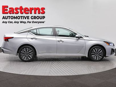 Used 2023 Nissan Altima 2.5 SV w/ SV Premium Package