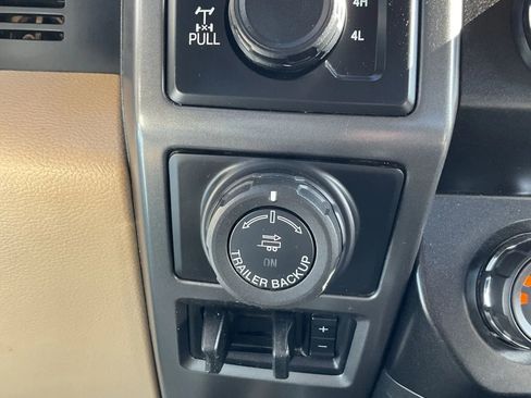 Used 2019 Ford F150 XLT w/ Equipment Group 302A Luxury image 28