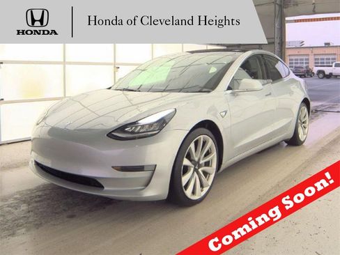 Used 2018 Tesla Model 3 Long Range image 1
