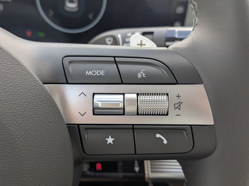 New 2025 Hyundai Sonata Limited image 24